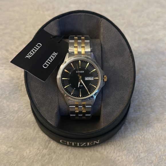 Citizen Other - Citizen Quartz Men’s Watch 3 Hand Day Date New with tags in box